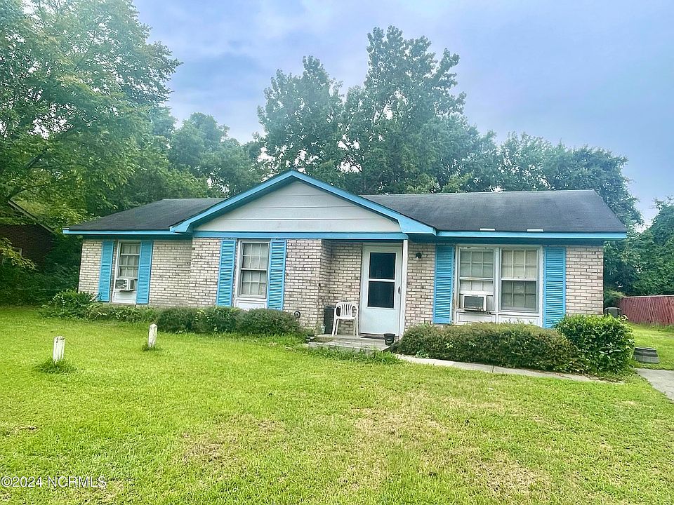 1st image of 203 Terrace Court