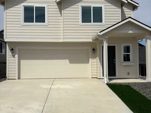 3702 S Penn Pl, Kennewick, WA