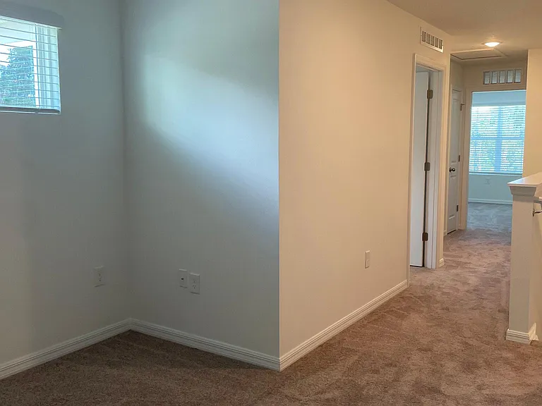 701 Costa Ln — Photo 17