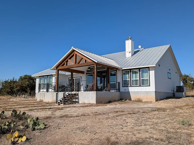 600 Cactus Trl — Photo 3