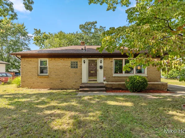 1935 Ithaca St SW, Wyoming, MI 49519