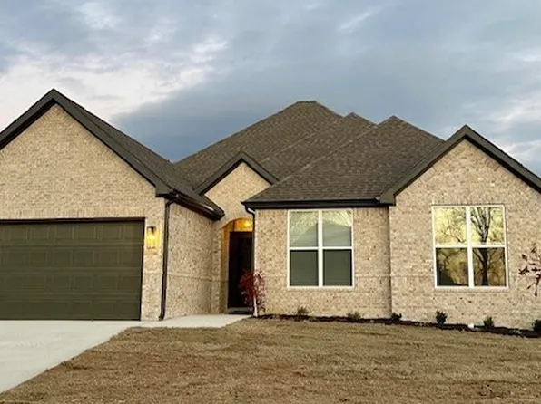 4828 N Marshall Ave, Fayetteville, AR 72764