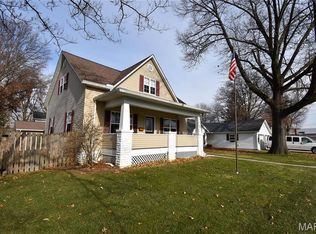 429 W Olive St, Staunton, IL