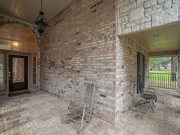 5th image of 17303 Celeste River Ct