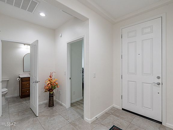 4th image of 1051 N Echo Ranch Dr