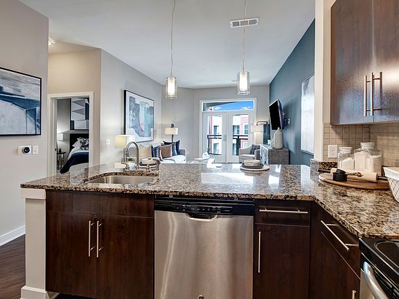 4th image of 5501 45th Ave #501-430