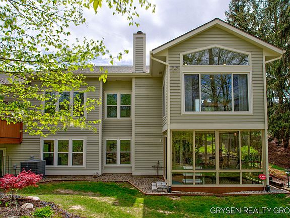 3rd image of 2137 Lamberton Creek Ln NE #22