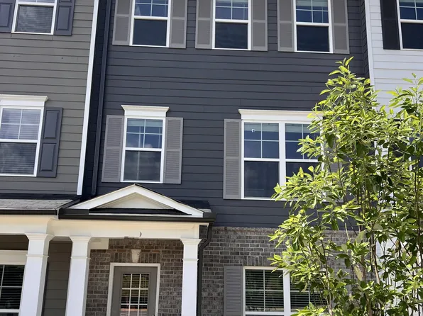 29 Cobalt Ln #78, Newnan, GA 30265