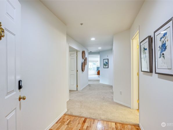 26291 Pennsylvania Avenue NE #106, Kingston, WA 98346