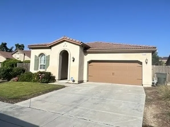 1119 N Linda Vista Ct, Visalia, CA 93291