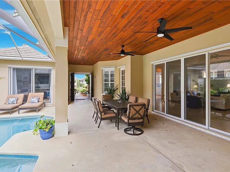 2065 Indian Summer Ln — Photo 30