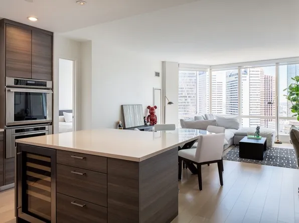 1 Franklin St Unit 3107, Boston, MA 02110