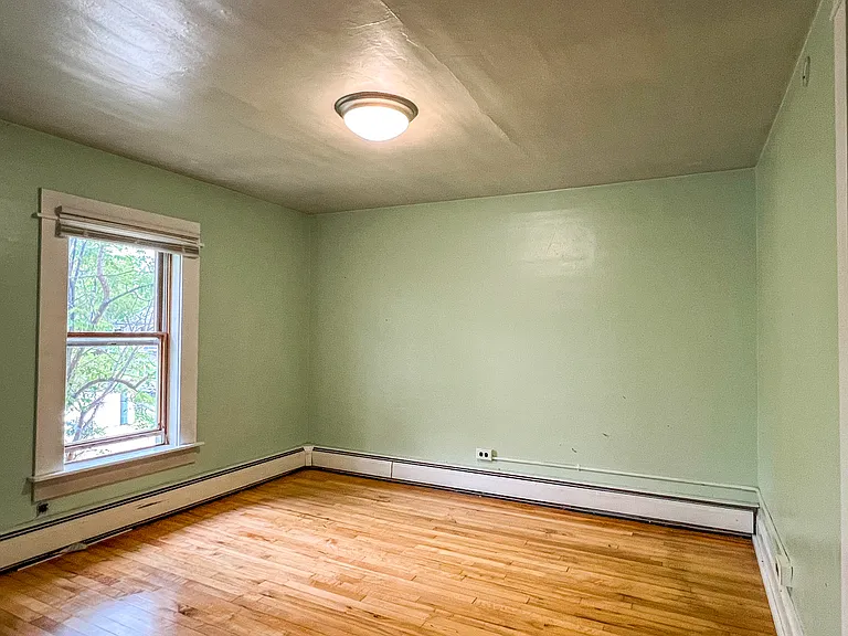 426 Summit St — Photo 10