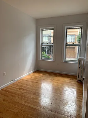 Rented by Page Real Estate | media 26