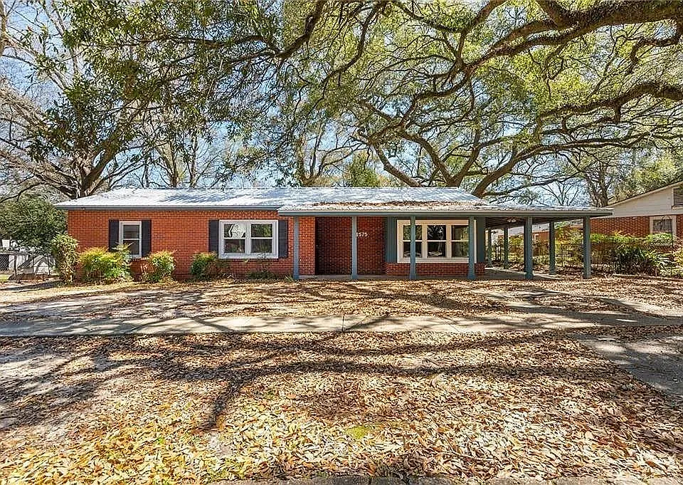 1575 Marengo Dr