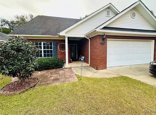606 Frankfort Dr, Dothan, AL 36305