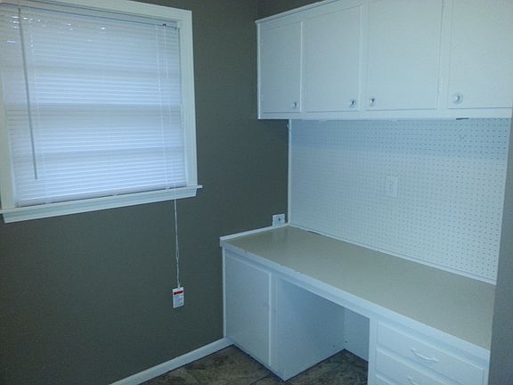 5th image of 8836 Evanston Way