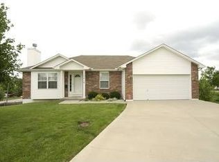 17410 E 37th Ter, Independence, MO 64055