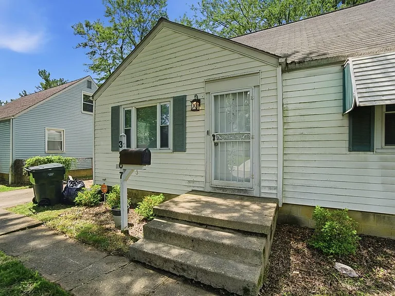 3267 Walmar Dr — Photo 3