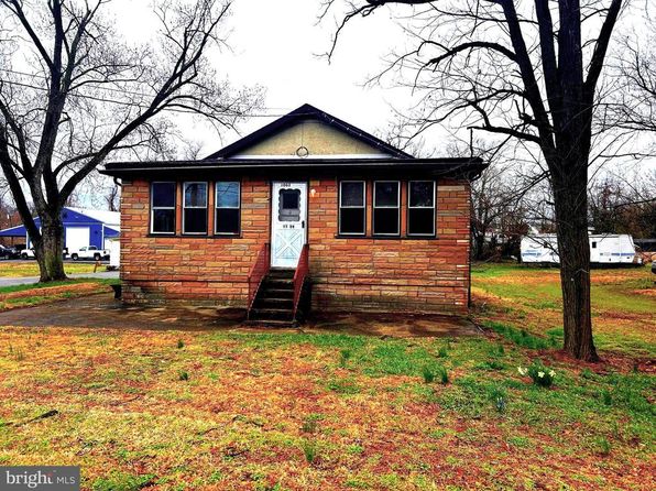 1063 Tanyard Rd