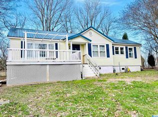 111 7th St, Ragland, AL 35131