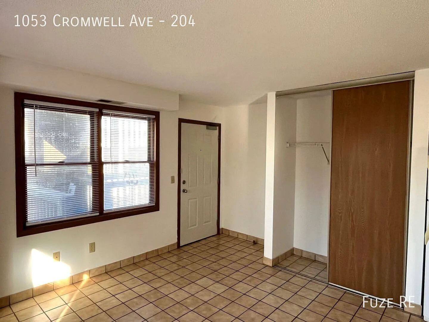 2-Bed 1-Bath Unit Available Now in St. Paul! — Photo 2