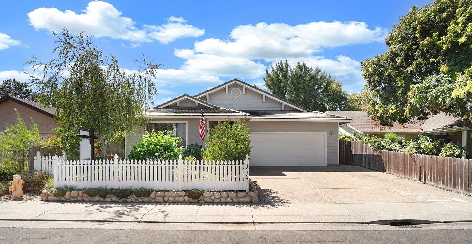 19197 N Lambert Way, Lockeford, CA 95237 Zillow