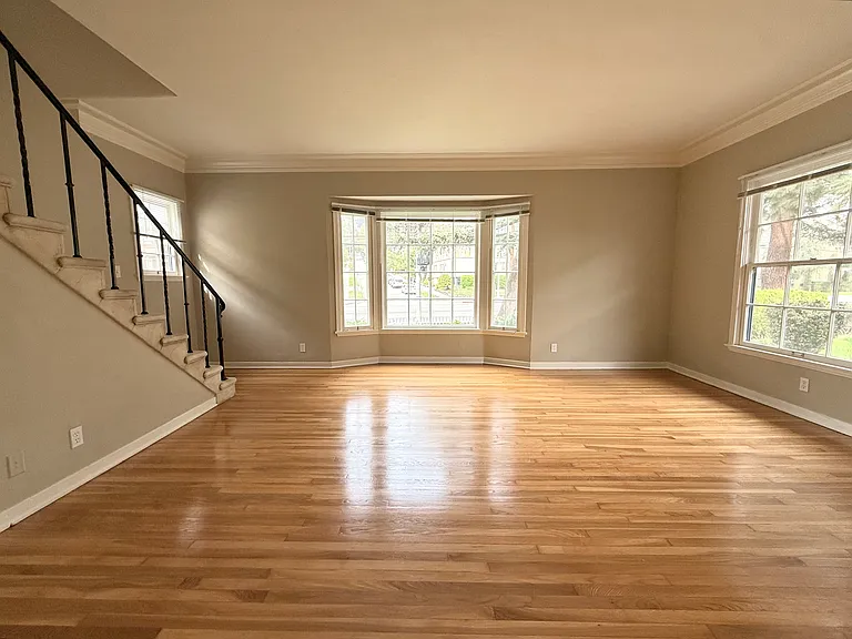 4044 Los Feliz Blvd #54-1/2 — Photo 4