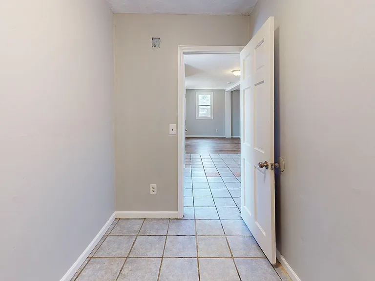7023 Clark Ave — Photo 25