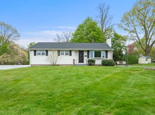 3 Hale Rd, Portland, CT 06480