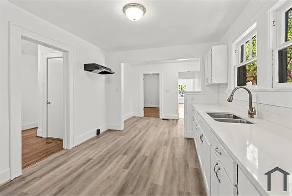 1436 44th St — Photo 14