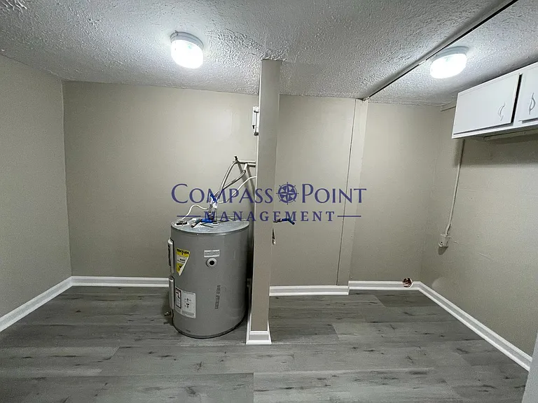 161 E Loudon Ave — Photo 13