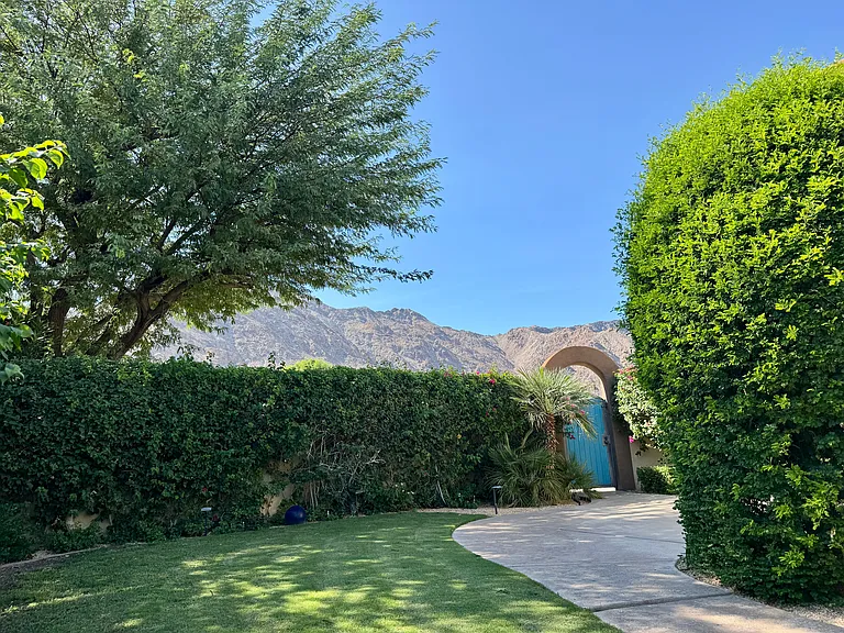 53700 Avenida Madero — Photo 33