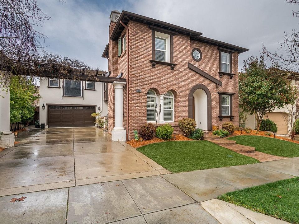 2nd image of 7637 Hackett Dr