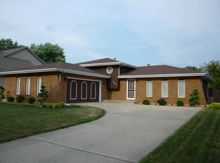 504 Fairlane Dr, Joliet, IL