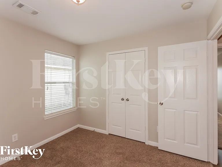 4506 Nueces River Loop — Photo 10