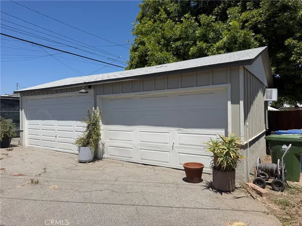 17615 Kingsbury St, Granada Hills, CA 91344