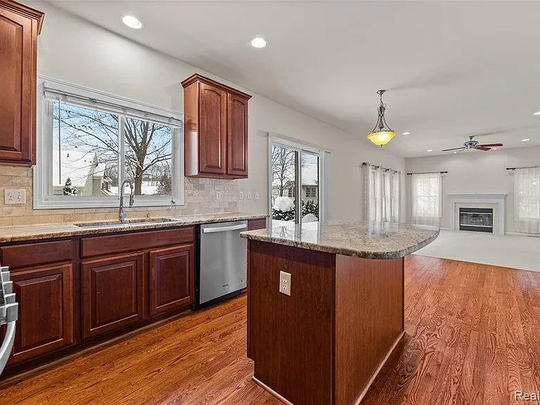 3904 Kaeleaf Rd — Photo 16