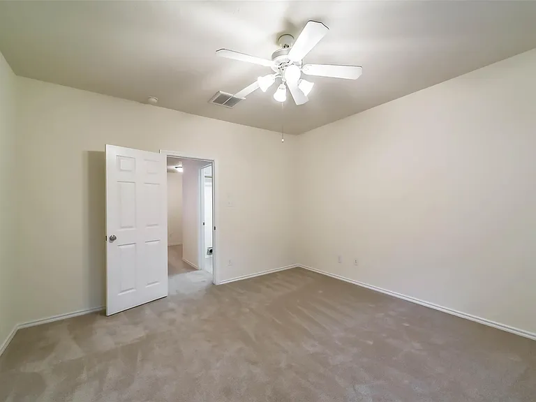 246 W Stedhill Loop — Photo 19
