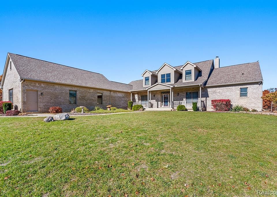 12700 Shaffer Rd, Davisburg, MI 48350 MLS 20221061996 Zillow