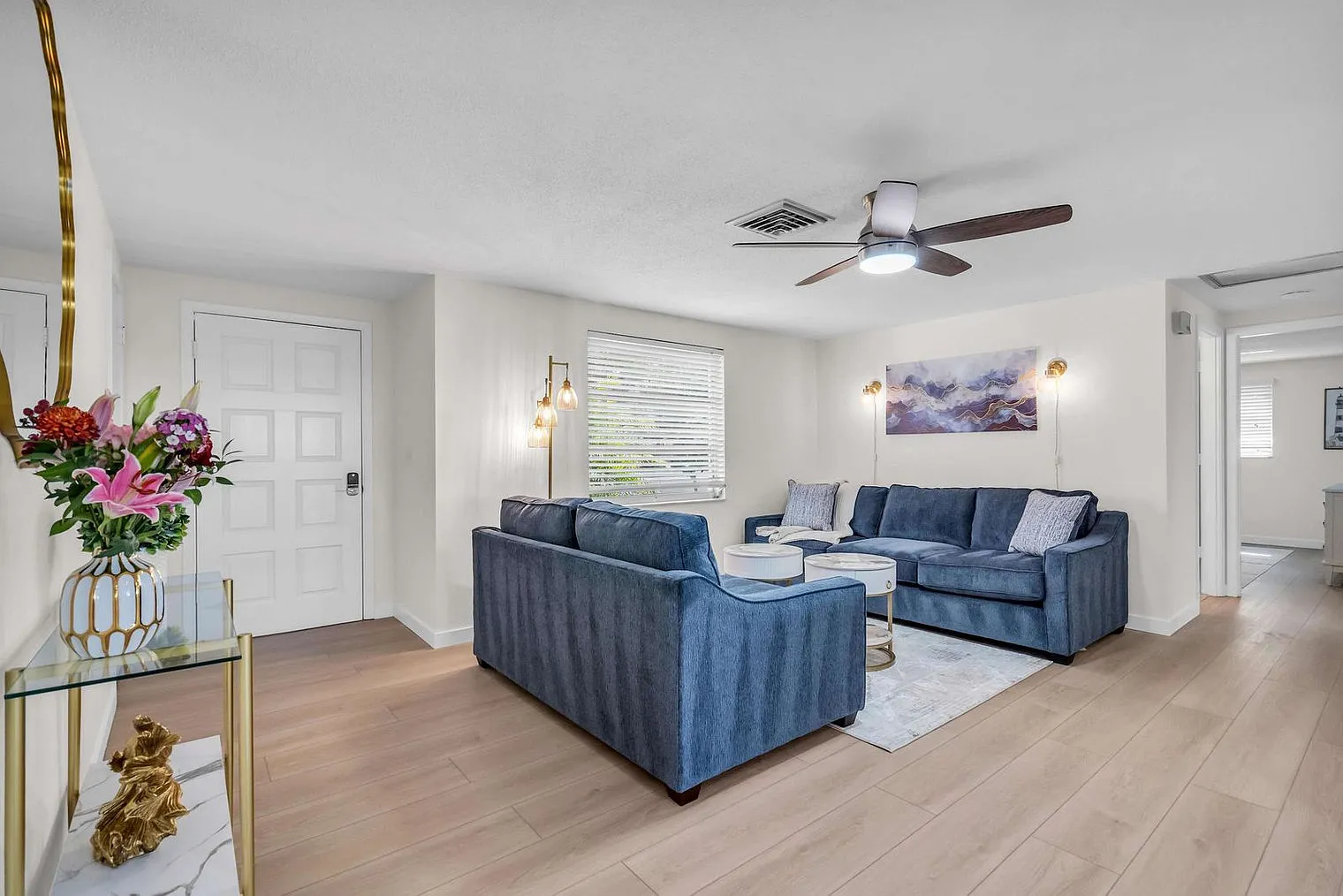 3 bed, 2.0 bath, 1388 sqft, $3,355 — Photo 1