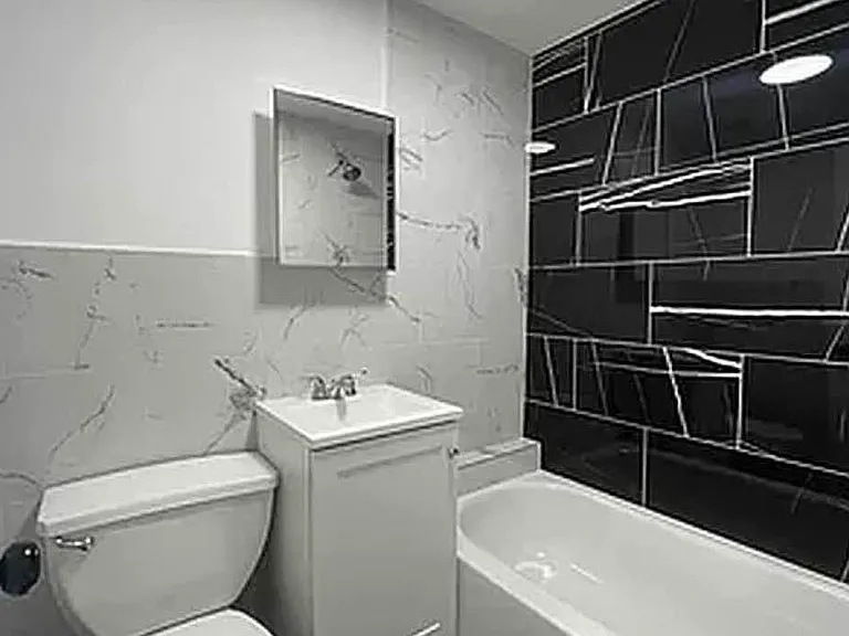 329 S 4th St #1F — Photo 6