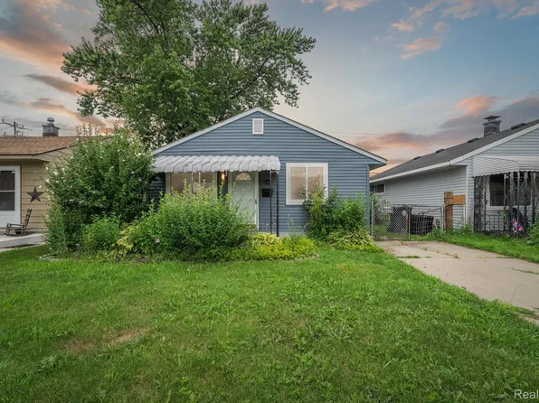 17663 Clarann St, Melvindale, MI 48122