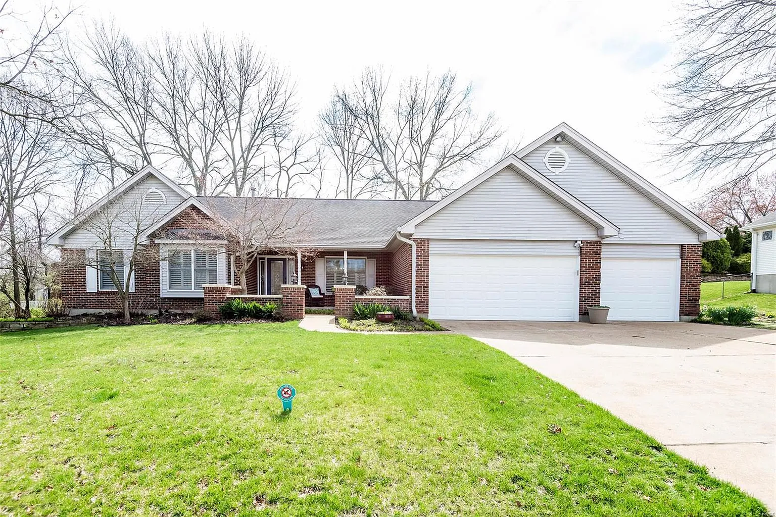 4906 Patandy Ln photo 1