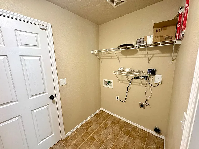 28 N Zion Park Dr — Photo 11