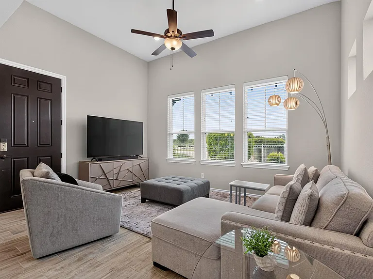 105 Harborside Dr #101 — Photo 9
