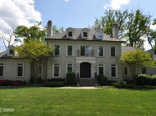 7117 Braddock Rd, Springfield, VA 22151