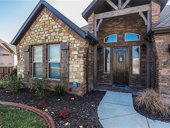 2nd image of 320 Sicily Dr