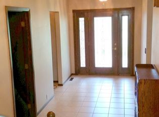 1535 17th St, Windom, MN 56101