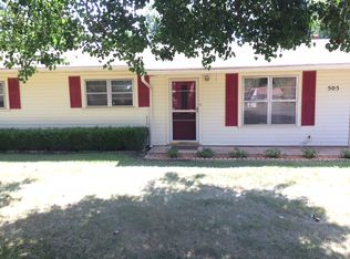 505 Brannan St, Hope, AR 71801